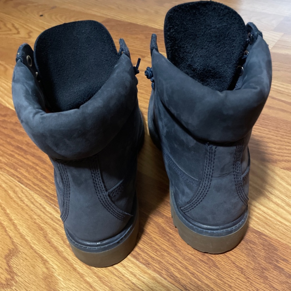 Timberlands - image 3